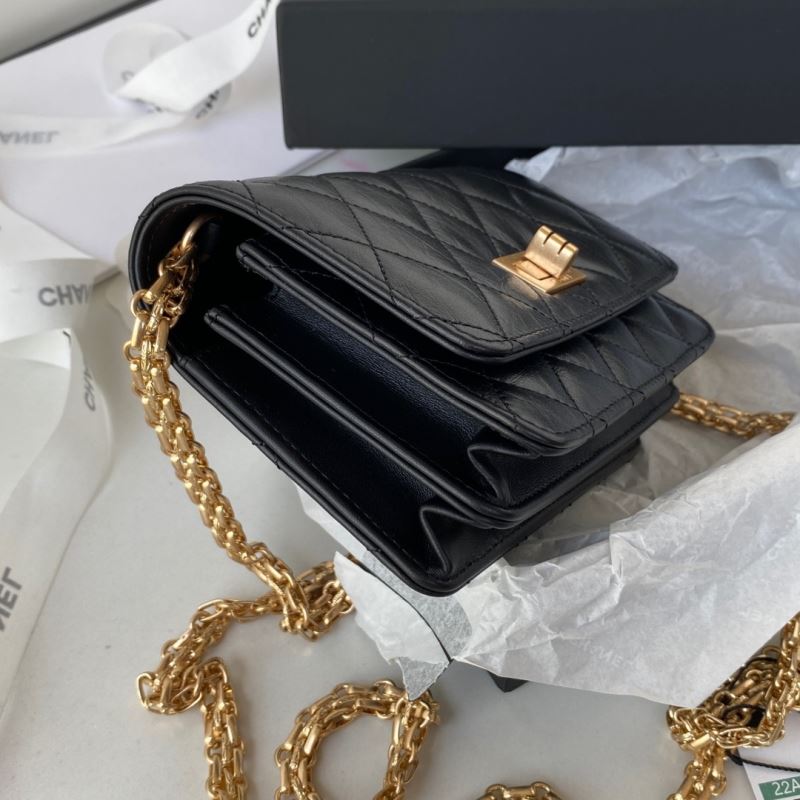 Ch**el reissue 2.55 bags